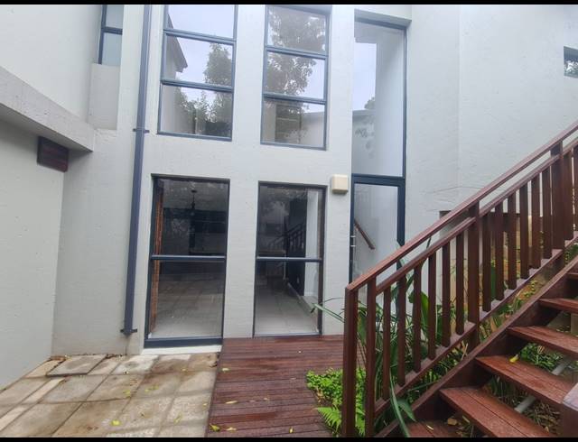 3 BEDROOM TOWNHOUSE FOR SALE IN SIMBITHI ECO ESTATE
